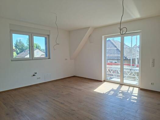 Wohnung zur Miete 960 € 3 Zimmer 91,9 m² Geschoss 2/3 frei ab 01.11.2026 Annastraße 23 Rimbach Rimbach 64668