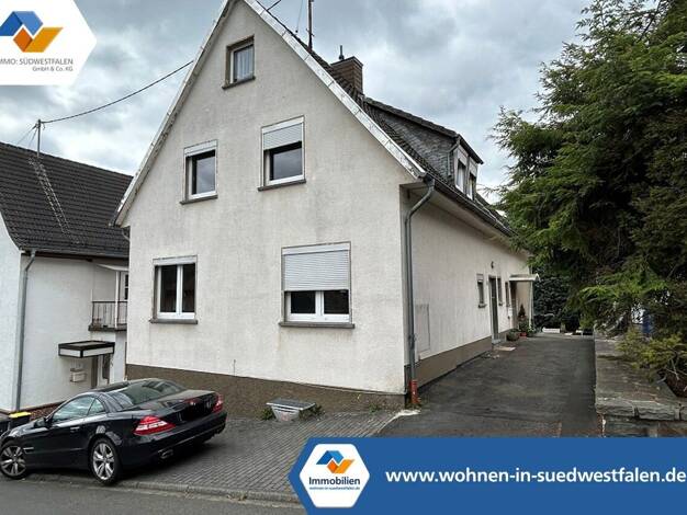Doppelhaushälfte zum Kauf 105.000 € 5 Zimmer 93 m² 476 m² Grundstück Mudersbach 57555
