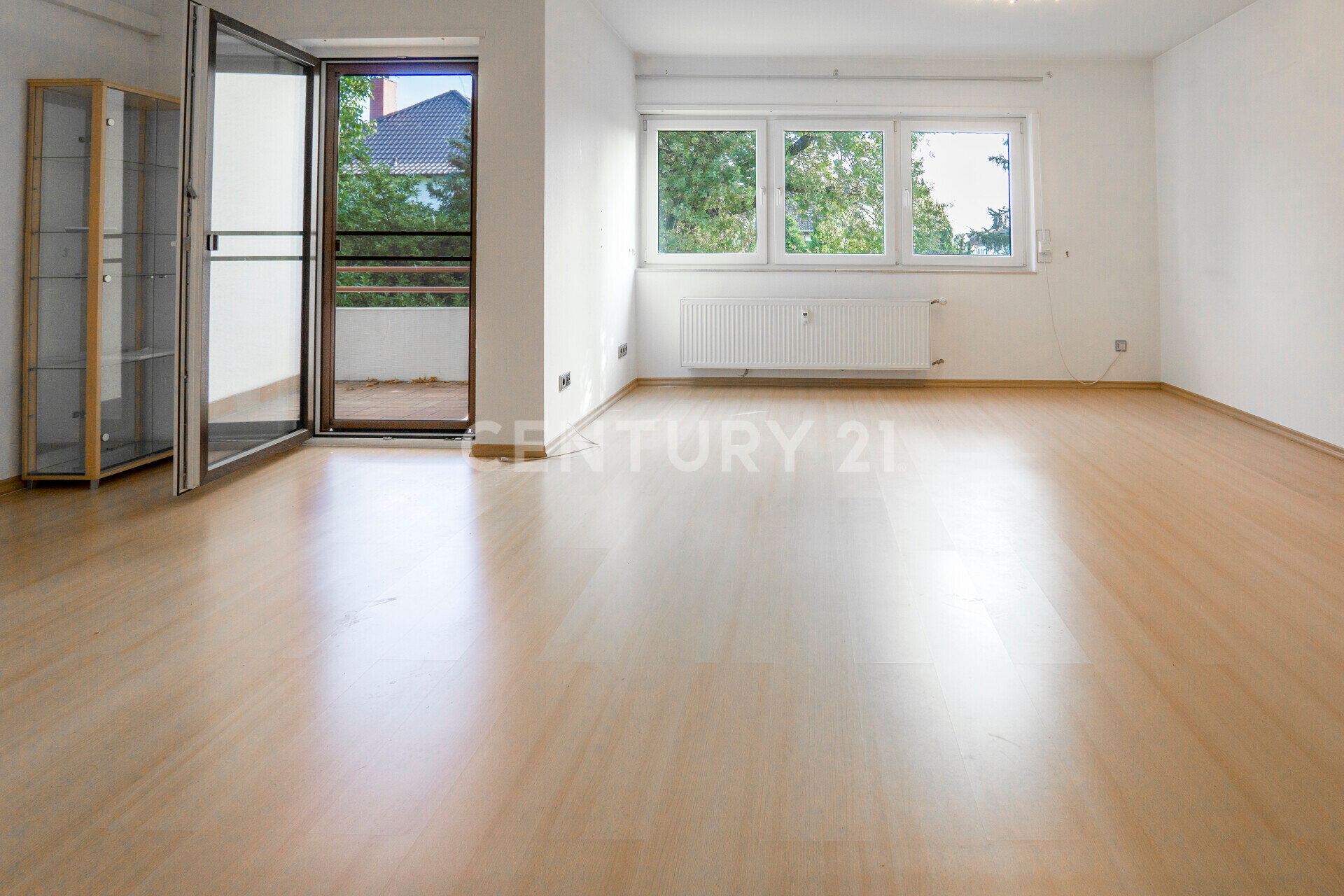 Wohnung zum Kauf 259.000 € 3 Zimmer 100,6 m²<br/>Wohnfläche 1.<br/>Geschoss ab sofort<br/>Verfügbarkeit Altrip 67122