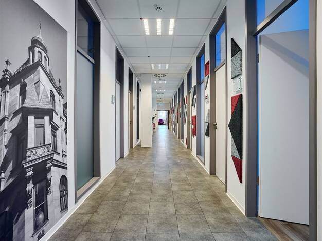 Bürofläche zur Miete provisionsfrei 800 € 22 m² Bürofläche Mainzer Straße Wiesbaden Wiesbaden 65189