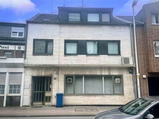 Mehrfamilienhaus zum Kauf 299.000 € 6 Zimmer 160,5 m² 294 m² Grundstück frei ab sofort Nettetal 41334