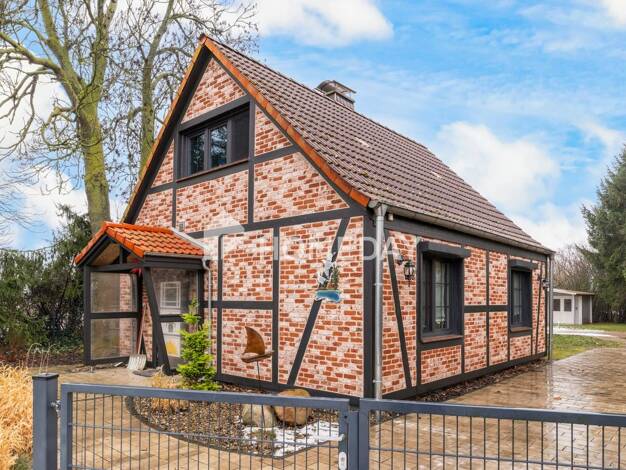 Einfamilienhaus zum Kauf 249.500 € 3 Zimmer 83,7 m² 604 m² Grundstück Bartelshagen II Saal 18317