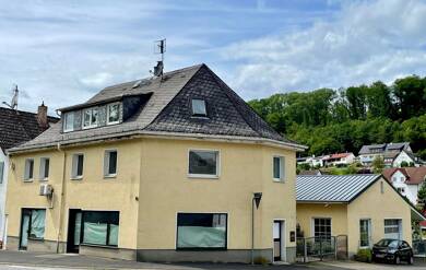 Mehrfamilienhaus zum Kauf provisionsfrei 550.000 € 17 Zimmer 378 m² 808 m² Grundstück frei ab sofort Vogelsbergstraße 15 Lißberg Ortenberg 63683
