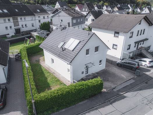 Einfamilienhaus zum Kauf 280.000 € 5 Zimmer 113 m² Meggen Lennestadt 57368