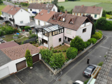 Doppelhaushälfte zum Kauf 440.000 € 8 Zimmer 185 m² 535 m² Grundstück Volkach Volkach 97332