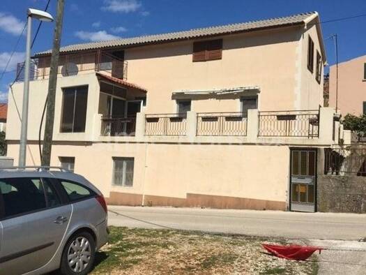 Haus zum Kauf 240.000 € 6 Zimmer 300 m² Trpanj