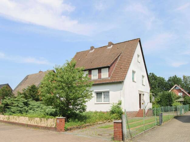 Mehrfamilienhaus zum Kauf als Kapitalanlage geeignet 230.000 € 6 Zimmer 132 m² 913 m² Grundstück Wilsche Gifhorn 38518