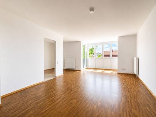 Wohnung zur Miete 1.095 € 2 Zimmer 75 m² 2. Geschoss frei ab 01.08.2026 Kolbermoor 83059