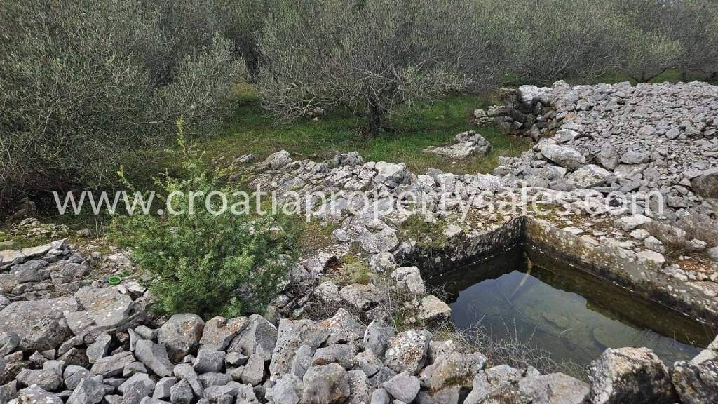 Land-/Forstwirtschaft zum Kauf 380.000 € Hvar