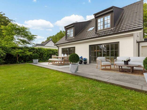 Villa zum Kauf - Erstbezug 4.950.000 € 8 Zimmer 344 m² 557 m² Grundstück Golzheim Düsseldorf 40474