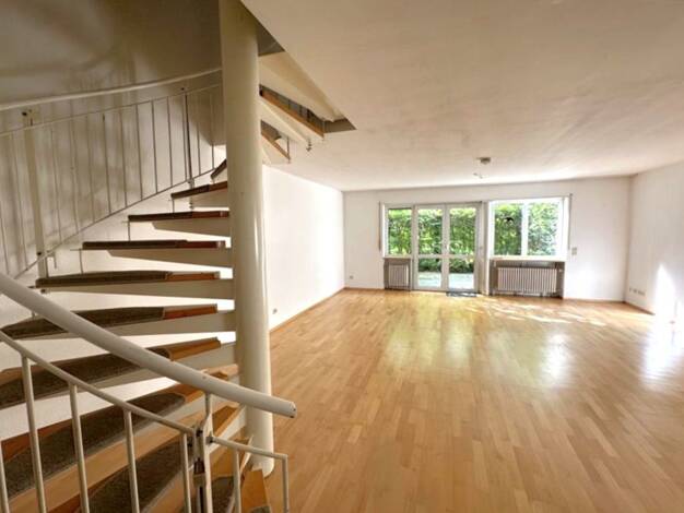 Wohnung zur Miete 1.045 € 4 Zimmer 106,9 m² frei ab 07.10.2025 Rheinstrandallee 19 Daxlanden Karlsruhe 76189