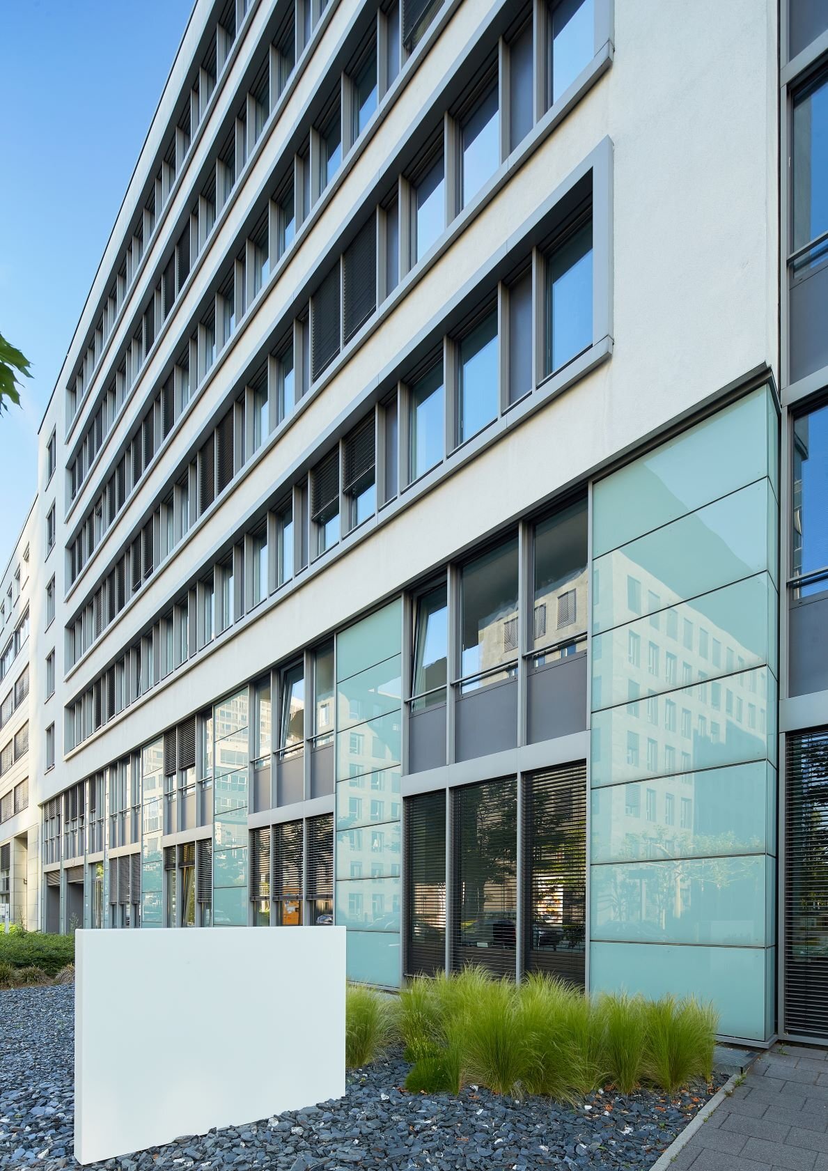 Bürogebäude zur Miete provisionsfrei 16,90 € 2.710 m²<br/>Bürofläche ab 1.355 m²<br/>Teilbarkeit Bockenheim Frankfurt am Main 60486