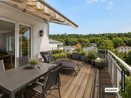 Wohnung zum Kauf provisionsfrei 90.000 € 4 Zimmer 103 m² Zeitz Zeitz 06712