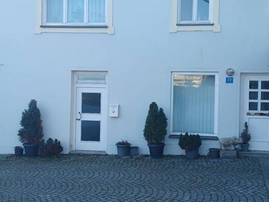 Büro zur Miete 390 € 73 m² Bürofläche teilbar von 30 m² bis 40 m² Marktplatz 33 Gangkofen 84140