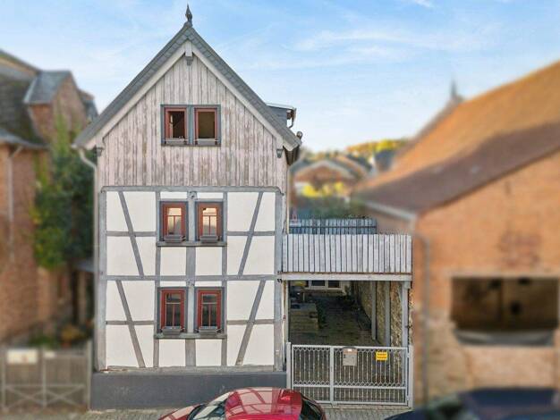 Einfamilienhaus zum Kauf 275.000 € 6 Zimmer 170 m² 142 m² Grundstück Diez 65582