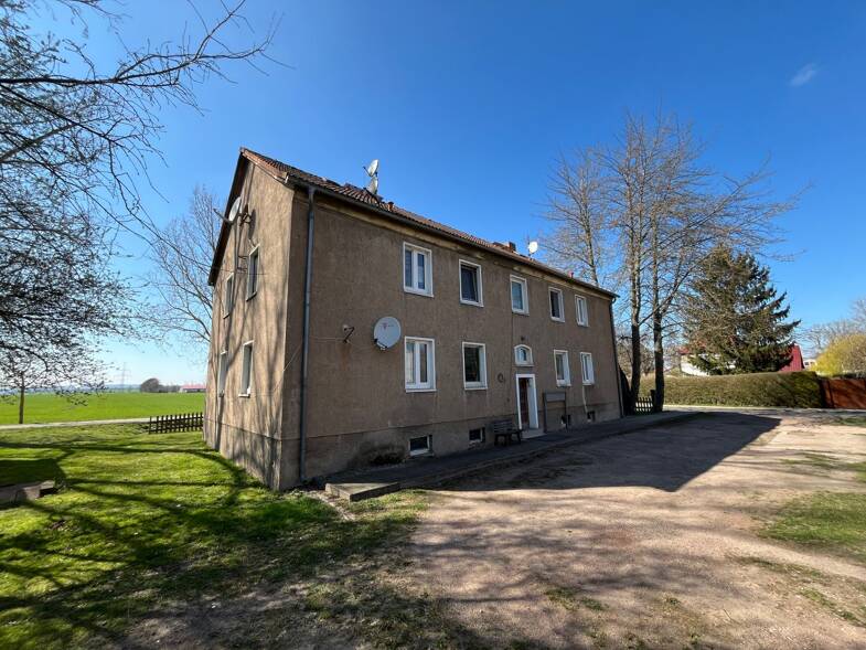 Haus zum Kauf 229.500 € 12 Zimmer 244 m² 1.106 m² Grundstück Friemar 99869