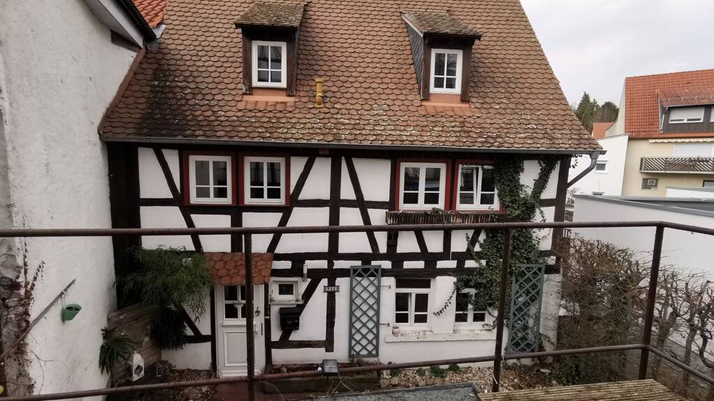 Einfamilienhaus zur Miete 1.600 € 5,5 Zimmer 130 m² frei ab sofort Märkerwaldstraße 88 Gronau Bensheim 64625