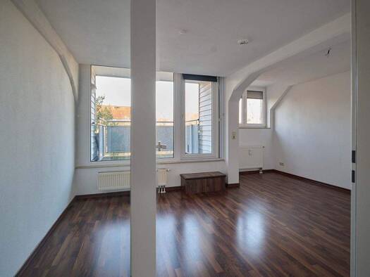 Wohnung zur Miete 325 € 2 Zimmer 53,6 m² 2. Geschoss frei ab sofort Stieglitzweg 1 Fliegerhorst Oschatz 04758