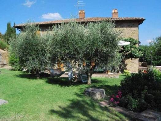 Einfamilienhaus zum Kauf 850.000 € 1 Zimmer 580 m² 50.000 m² Grundstück Passignano sul trasimeno 06065