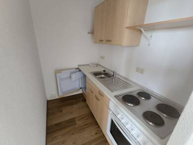 Wohnung zur Miete 211 € 1 Zimmer 36,2 m² 6. Geschoss frei ab sofort Bruno-Brause-Straße 1 Lusan - Brüte 2 Gera 07549