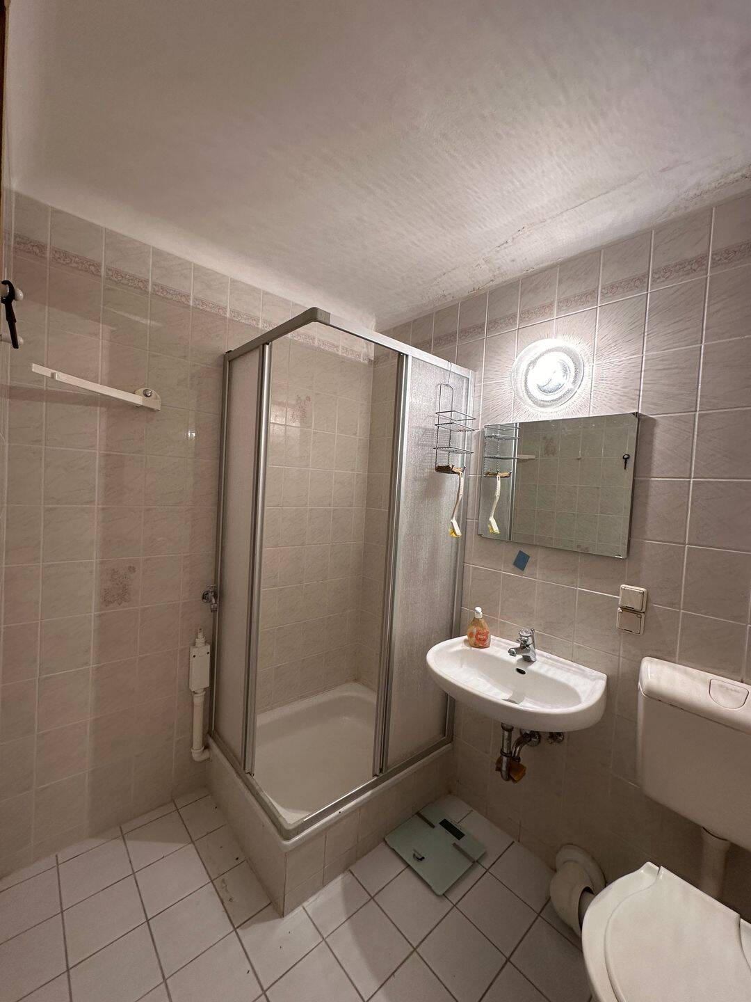 Helle, sanierte 2-Zimmer-Wohnung im Plattenbau – Nachmieter gesucht inkl. Einbauküche – Keplerstraße 11 C, 39104 Magdeburg – Vorschaubild 9