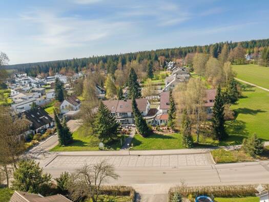 Hotel zum Kauf provisionsfrei als Kapitalanlage geeignet 1.590.000 € 29 Zimmer 300 m² 1.833 m² Grundstück Oberförster-Ganter-Straße Villingen Villingen-Schwenningen 78048
