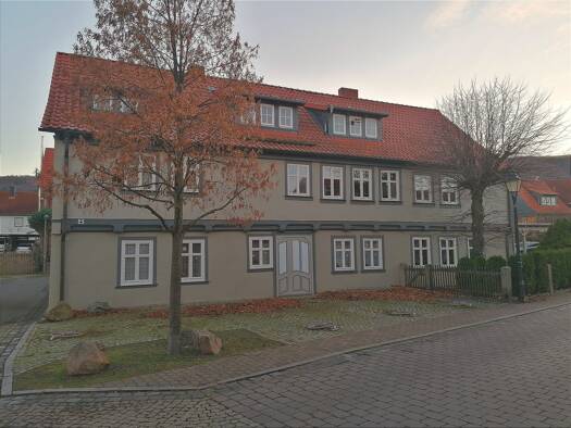 Wohnung zur Miete 375 € 1 Zimmer 45,3 m² EG frei ab sofort Buchbergstraße 87 Ilsenburg Ilsenburg 38871