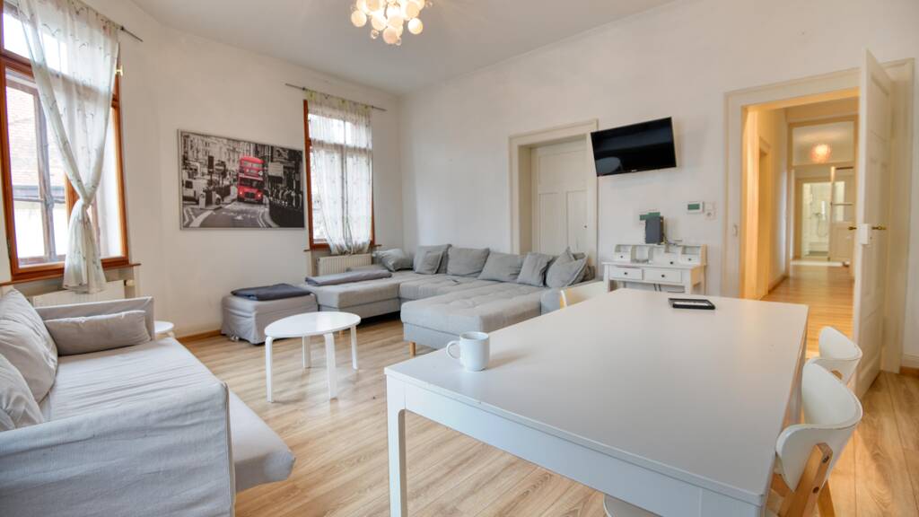 Gewerbeobjekt zum Kauf provisionsfrei als Kapitalanlage geeignet 2.200.000 € 19 Zimmer 719 m² 399 m² Grundstück Käfertal Mannheim 68309