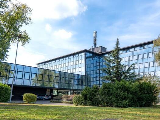 Bürofläche zur Miete provisionsfrei 6 € 1.327 m² Bürofläche teilbar ab 628 m² Rheinhausen-Mitte Duisburg 47229