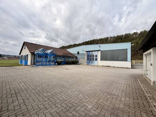 Lagerhalle zur Miete 6.250 € 1.115 m² Lagerfläche Höfles Kronach 96317
