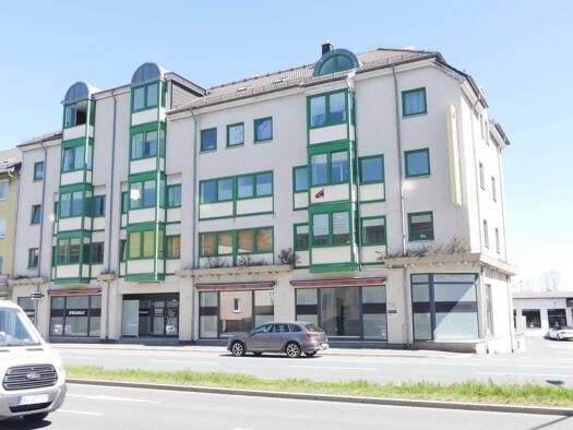 Mehrfamilienhaus zum Kauf als Kapitalanlage geeignet 2.675 m² 3.729 m² Grundstück Ernst-Reuter-Straße 4 Innenstadt Hof 95032