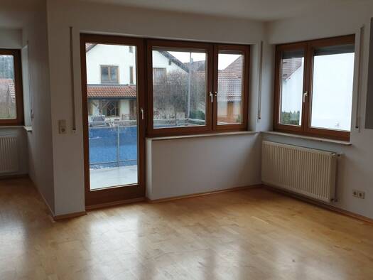 Wohnung zur Miete 950 € 3 Zimmer 80 m² Geschoss 1/4 frei ab 01.12.2025 Laichingen 89150