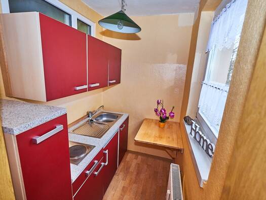 Studio zur Miete 157 € 1 Zimmer 24,8 m² 1. Geschoss Rosa-Luxemburg-Str. 8 Hohenmölsen 06679