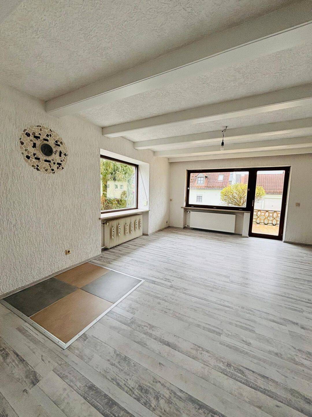 Einfamilienhaus zum Kauf - Mehr