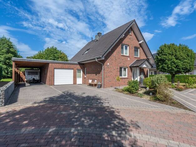 Einfamilienhaus zum Kauf 349.000 € 4 Zimmer 122,1 m² 730 m² Grundstück Bersenbrück Bersenbrück 49593