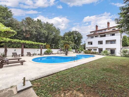 Einfamilienhaus zum Kauf 990.000 € 18 Zimmer 420 m² Banjole, Medulin Medulin 52203