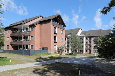 Wohnung zur Miete 454 € 2 Zimmer 61,5 m² Dachgeschoss frei ab sofort Zwickauer Str. 4 Westhagen Wolfsburg 38444