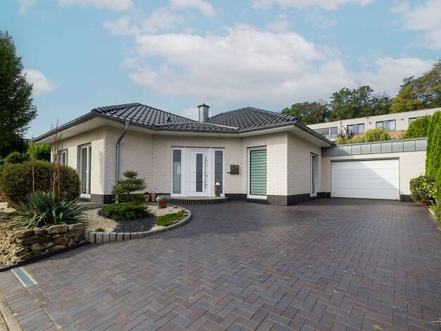 Bungalow zum Kauf 430.000 € 4 Zimmer 130,4 m² 548 m² Grundstück Osterdamme Damme 49401