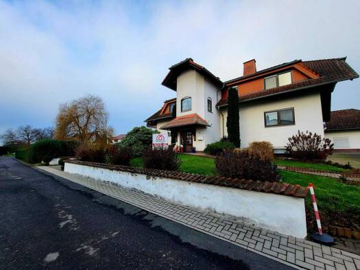 Haus zum Kauf 999.000 € 22 Zimmer 650 m² 2.086 m² Grundstück Auf dem Mühlgraben 3 Kefenrod 63699