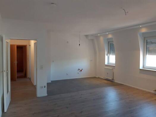 Wohnung zur Miete 690 € 2 Zimmer 60 m² 3. Geschoss frei ab 01.06.2026 Schweinau Nürnberg 90441