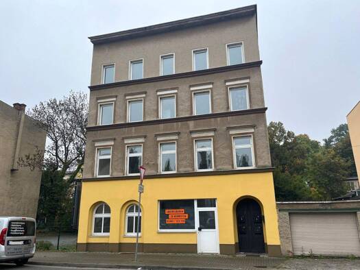 Wohnung zur Miete 370 € 2 Zimmer 73,8 m² 3. Geschoss Wasservorstadt 4 Zeitz 06712