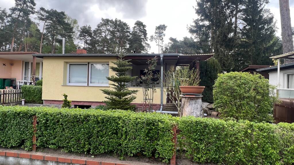 Bungalow zum Kauf 68.000 € 2 Zimmer 40 m² 234 m² Grundstück frei ab sofort Am Ostufer Dammendorf Grunow-Dammendorf 15299