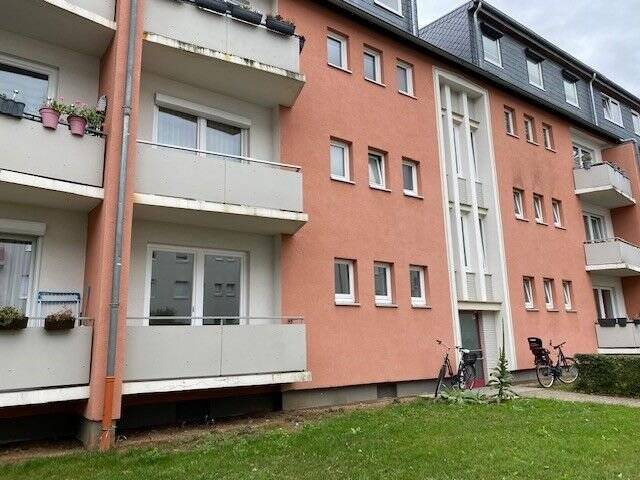 Property thumbnail 3