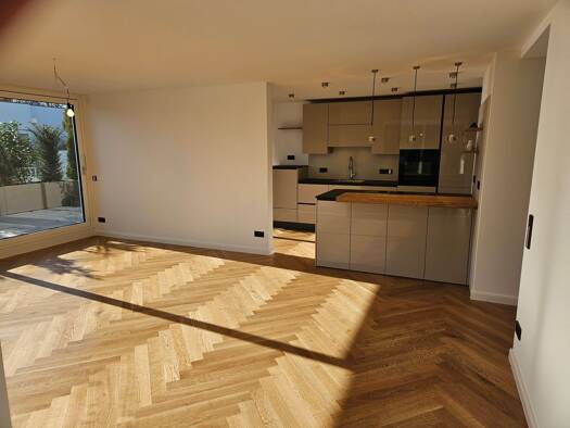 Penthouse zum Kauf provisionsfrei 1.290.000 € 2,5 Zimmer 114 m² Geschoss 2/3 Höslstraße 17 Bogenhausen München 81927