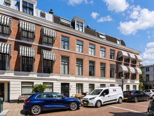 Herrenhaus zum Kauf 1.695.000 € 8 Zimmer 272 m² 134 m² Grundstück borneostraat 195 The Hague 2585 SC