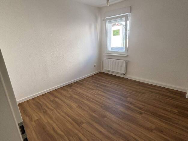 Mehrfamilienhaus zum Kauf 900.000 € 12 Zimmer 213 m² 174 m² Grundstück Hochheim Hochheim am Main 65239