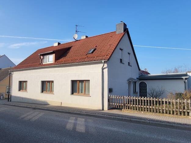 Einfamilienhaus zum Kauf 187.500 € 6 Zimmer 125 m² 305 m² Grundstück Niemegk 14823