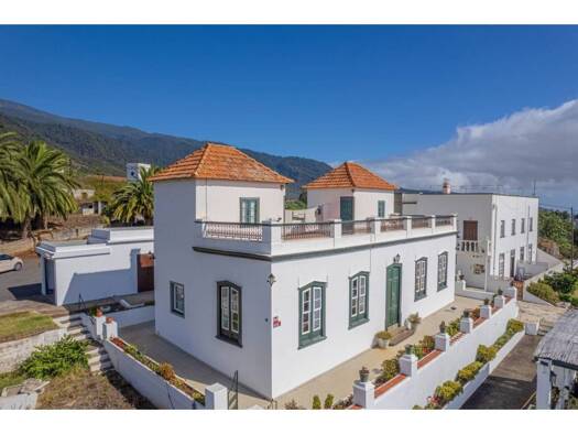Villa zum Kauf 1.600.000 € 11 Zimmer 540 m² 22.872 m² Grundstück Breña Alta 38710