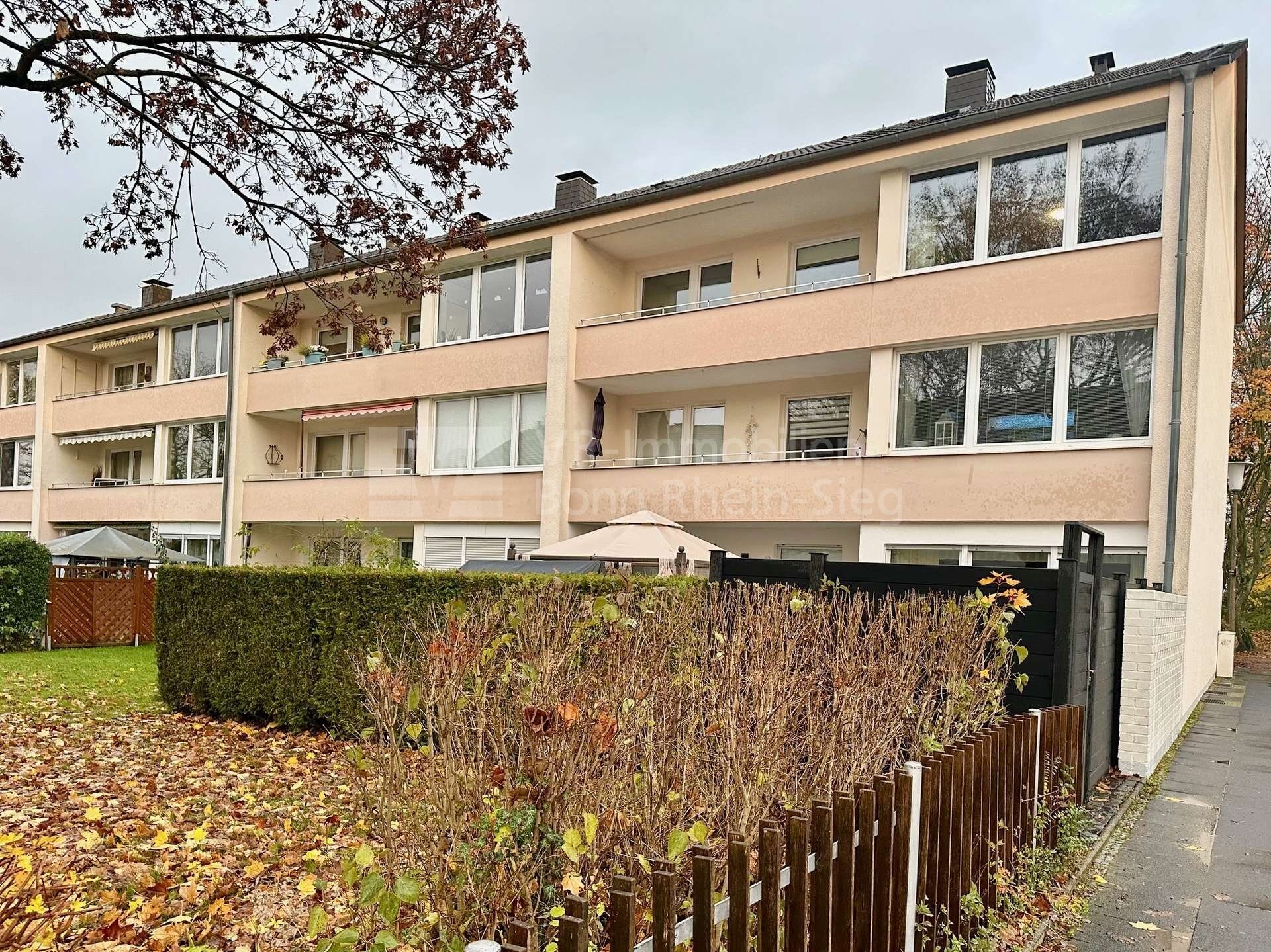 Wohnung zum Kauf 340.000 € 3 Zimmer 90 m²<br/>Wohnfläche 2.<br/>Geschoss Finkenhof Bonn 53123