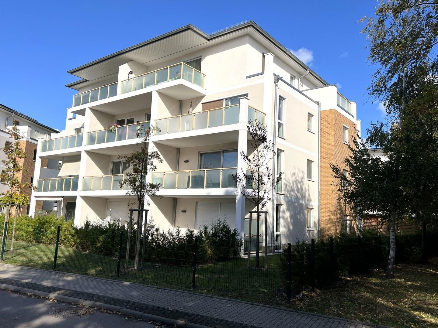 Wohnung zur Miete 1.550 € 4 Zimmer 115 m²<br/>Wohnfläche 3.<br/>Geschoss 01.11.2024<br/>Verfügbarkeit Albin-Köbis-Str. 6d Markgrafenheide Rostock 18146